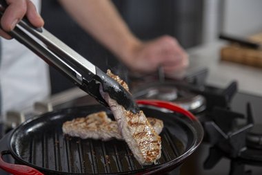 Das Kalbfleisch 90ºC wenden bis es medium gegart ist.